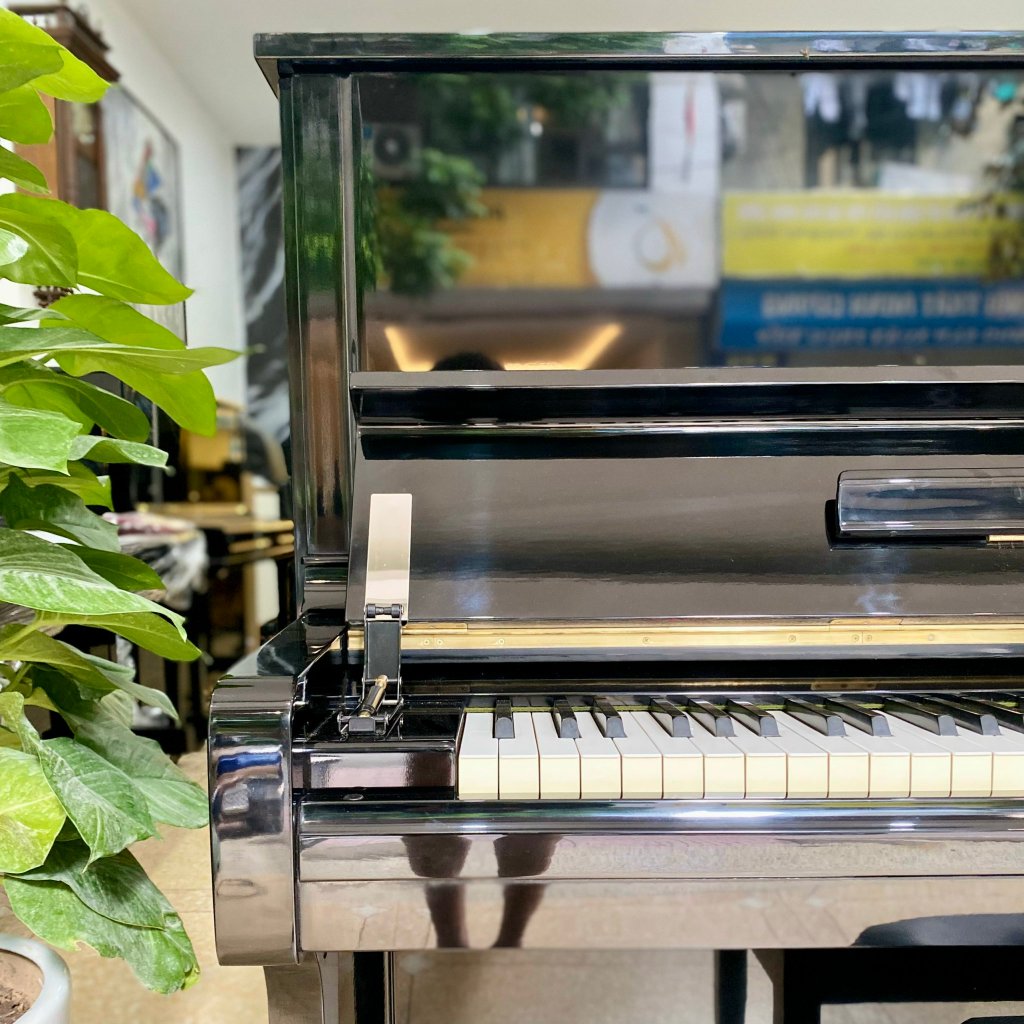 Đàn piano cơ Yamaha U1H Khuyến Mại Lớn