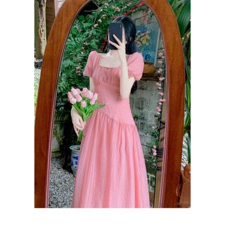 Váy dáng dài KYE Bella dress chất liệu voan xếp li
