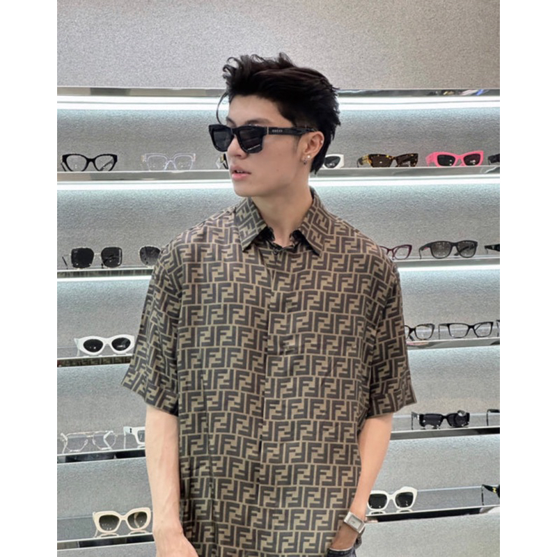 ⚡️[Hight Quality] Áo Sơ Mi F€ndi Logo Shirts - Điểm Nhấn Logo Phối Màu Sang Trọng - Nam Nữ Qccc Hottrend
