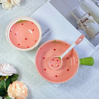 Bát sứ có tay cầm kèm bát nhỏ và thìa hình dâu tây cực xinh xỉu