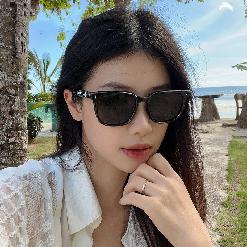 Kính râm mát nữ nam mắt kính không độ chống tia UV bảo vệ mắt thời trang phong cách Hàn Quốc đi chơi đi biển đẹp 323