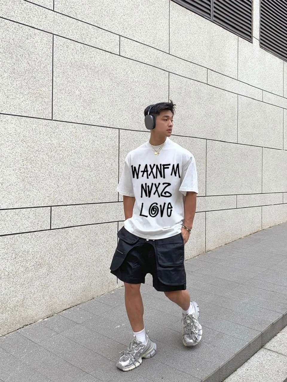 Áo thun Stee Cổ tròn in TLOVE Localbrand ICVCVNI Unisex Cotton