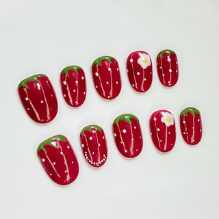 Nailbox dâu tây form ngắn dễ thương được đổi form