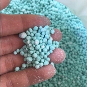 Phân bón NPK dạng viên tan chậm chuyên dụng cho cây.