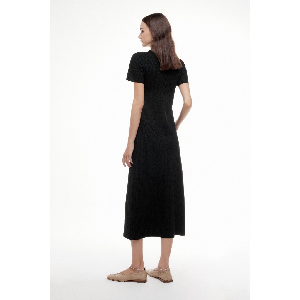 Ảnh Váy Polo ôm body MONO TALK dáng dài cổ polo đính cúc trang trí váy The Ribbed Polo Dress O10001FT 2