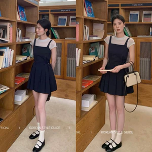 Set Áo Giấy Trắng Mix Yếm Kaki Xanh Than Túi Bên Rút Dây Dáng Xoè Siêu Xinh