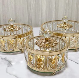Hũ thủy tinh mạ vàng sang trọng đựng mứt hạt bánh kẹo tết
