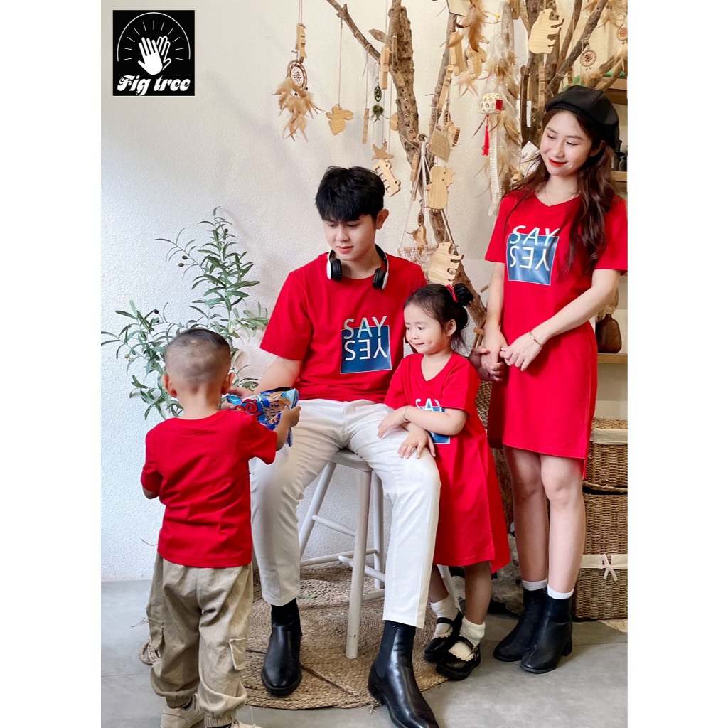 Set Đồ Gia Đình Thun Cotton Màu Đỏ Cổ Tròn, Áo Nam Váy Nữ, Vải Dày Dặn, Mềm Mát, Năng Động