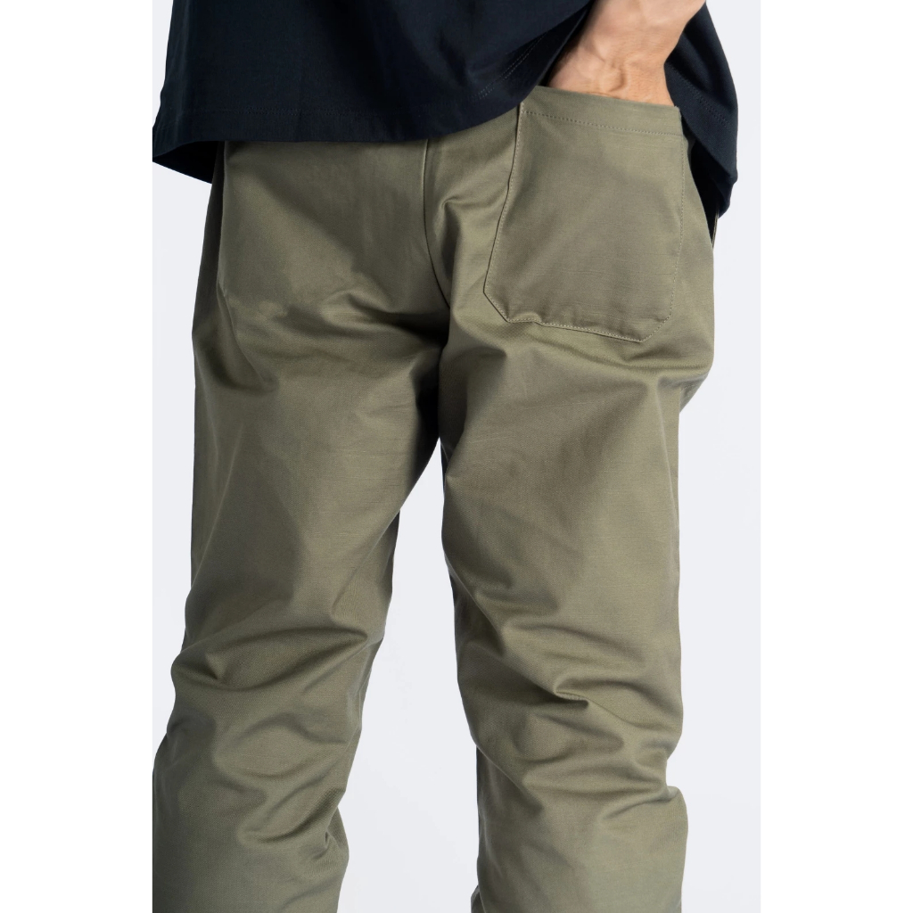 Quần Jogger Kaki Nam/Nữ RT CLASSY Form Regular Bo Gấu Thể Thao Chất Kaki Cotton Mềm Mịn