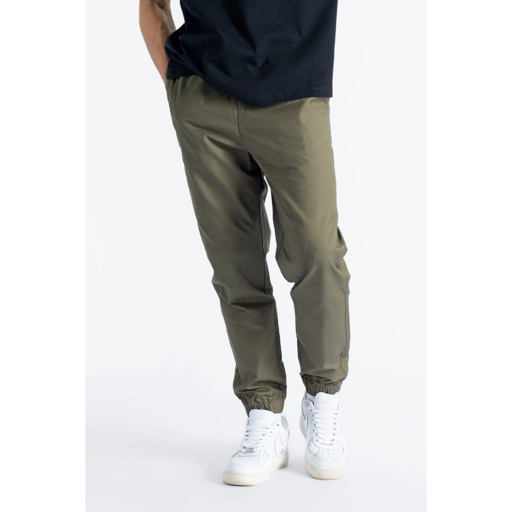 Quần Jogger Kaki Nam/Nữ RT CLASSY Form Regular Bo Gấu Thể Thao Chất Kaki Cotton Mềm Mịn