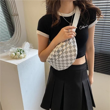 Túi Bao Tử Đeo Chéo Chất Liệu Canvas, Túi Đeo Chéo Ngực Hoạ Tiết Caro Phong Cách Hàn Quốc by.Lisa