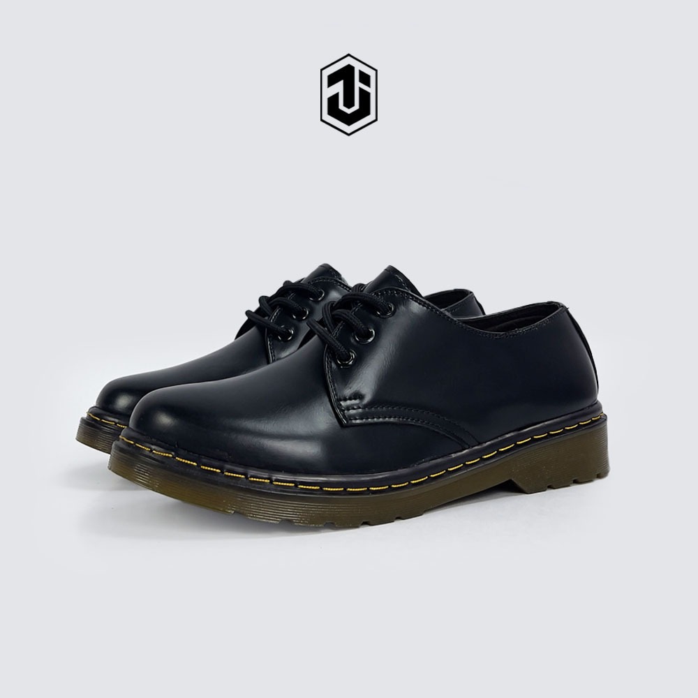 1641 dr martens online