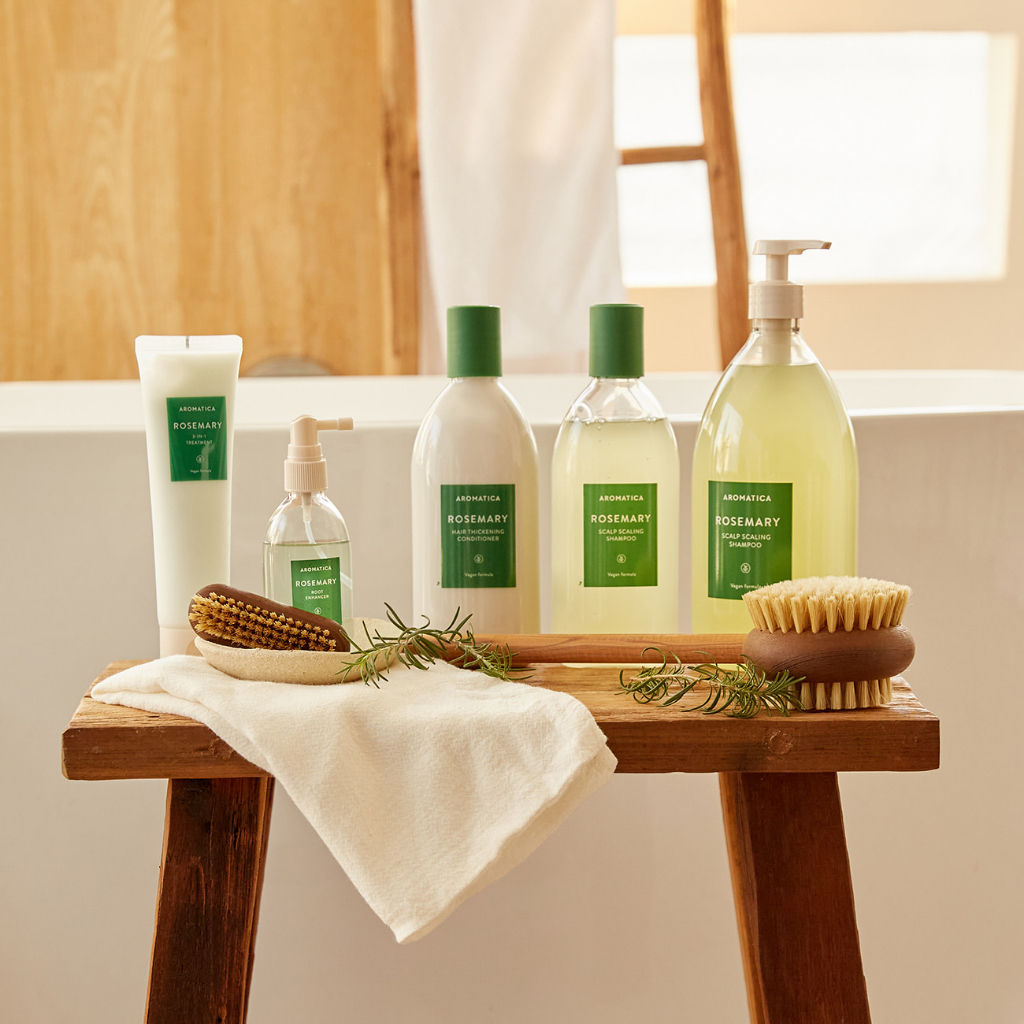 Dầu gội chiết xuất hương thảo ngăn rụng tóc Aromatica Rosemary Scalp Scaling Shampoo - HasuShop
