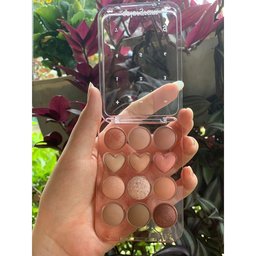 Bảng mắt Cologram 01 used | Shopee Việt Nam