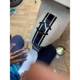 tem dán decal xe điện vc mẫu chane.l đủ màu sắc