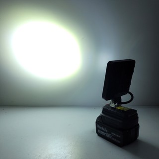 Đèn Pin led 16 bóng siêu sáng, đèn pha led dùng pin chân pin makita, đèn Pin sạc 4inch chân thông dụng
