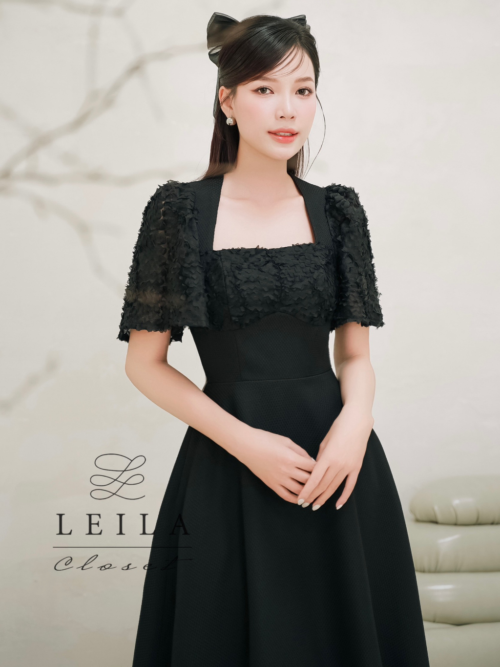 Ảnh LEILA CLOSET | Đầm thiết kế Elen đen xoè dài phối tay ren lưới cổ vuông sang trọng 2
