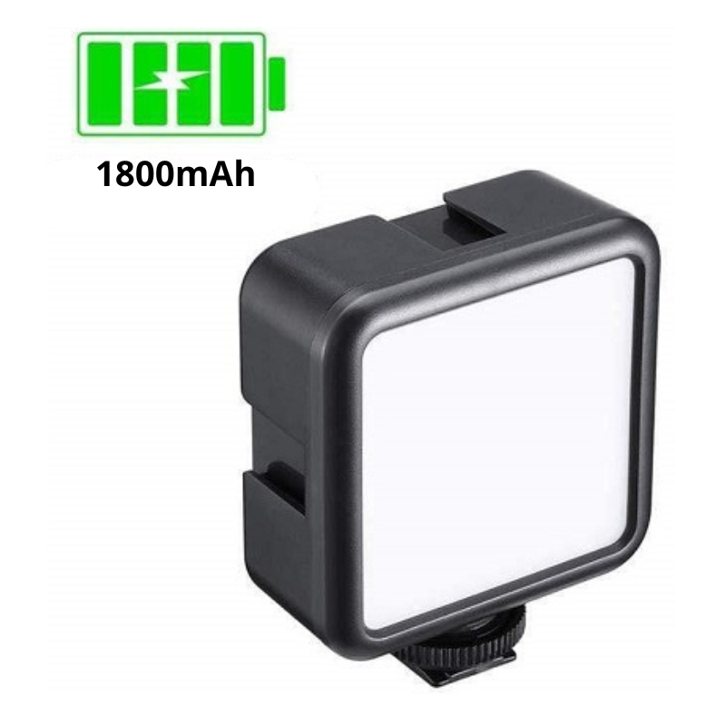 Đèn trợ sáng RGB Q4 nhỏ gọn tiện lợi, hỗ trợ ánh sáng quay video và chụp ảnh