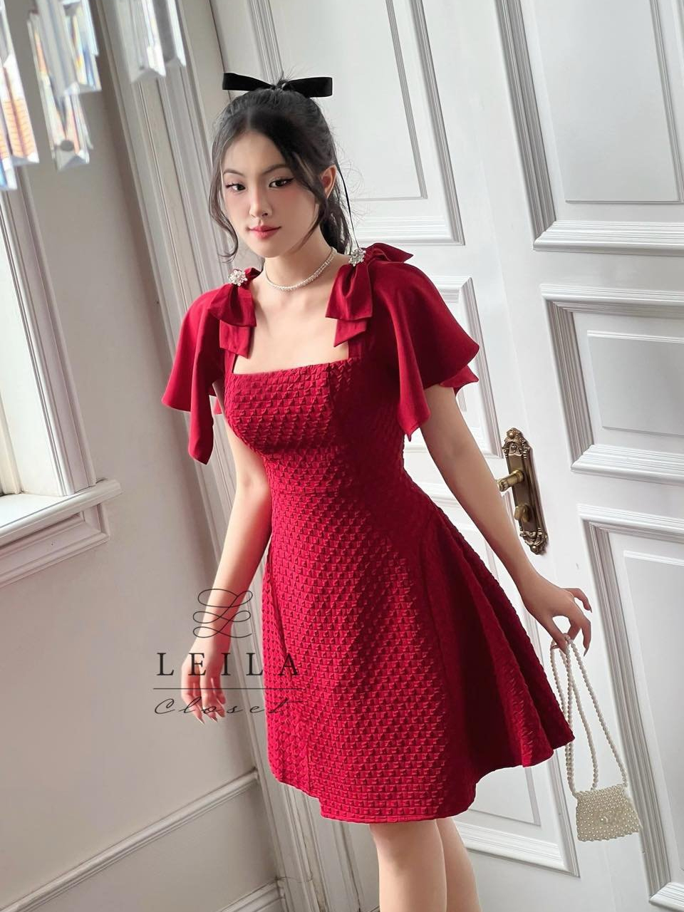 Ảnh LEILA CLOSET | Đầm thiết kế Rosa tay nơ dáng xoè ngắn (không bao gồm 2tag đá cài vai) Đen/Đỏ/Kem 2