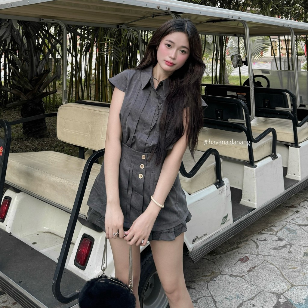 Áo Độn Vai Sát Nách & Chân Váy xếp Ly Cách Điệu Peplum Cá Tính Leah Set