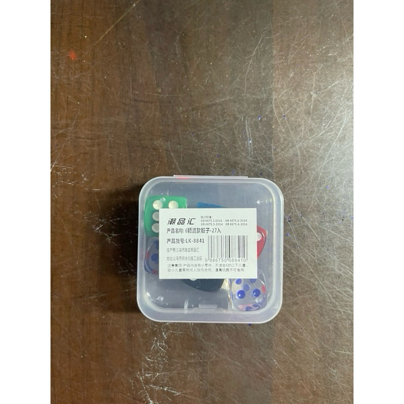 XÚC XẮC, XÍ NGẦU 1,3CM, HỘP 6 CÁI LẪN MÀU - VPP QUỐC HUY.