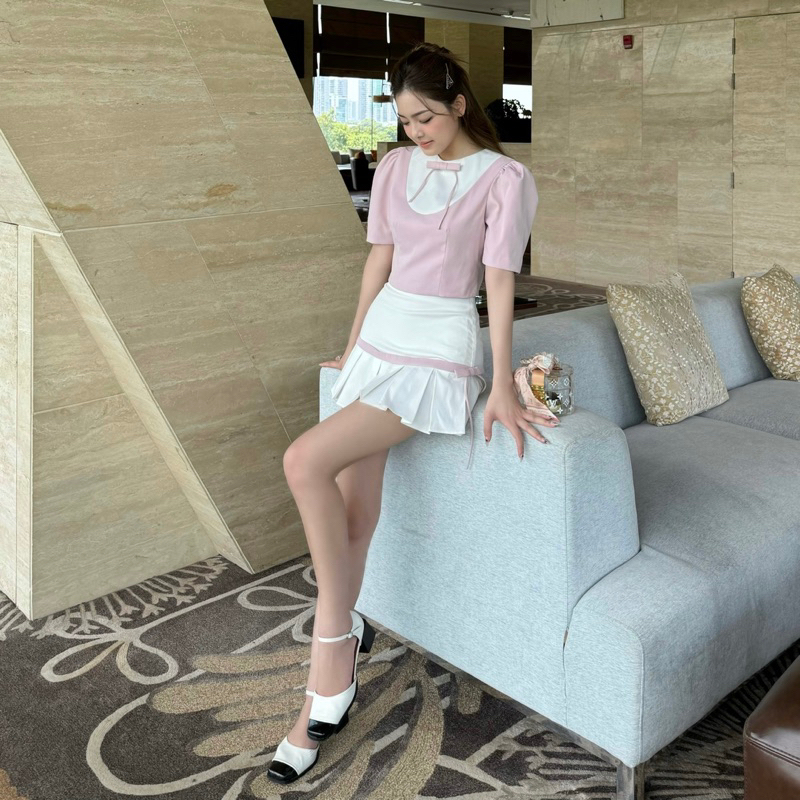 Ảnh Áo dáng ngắn tay phồng đính nơ màu hồng phối trắng PRINCESS phong cách nữ tính - Simple Twist 2