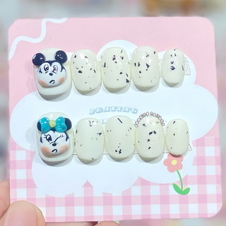 Nailbox mickey form ngắn dễ thương được đổi form