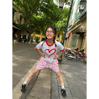 Áo Thun Nữ Baby Tee “ Viền Tim Đỏ Rực ” - Kraken Drk 250gsm cotton 2 chiều