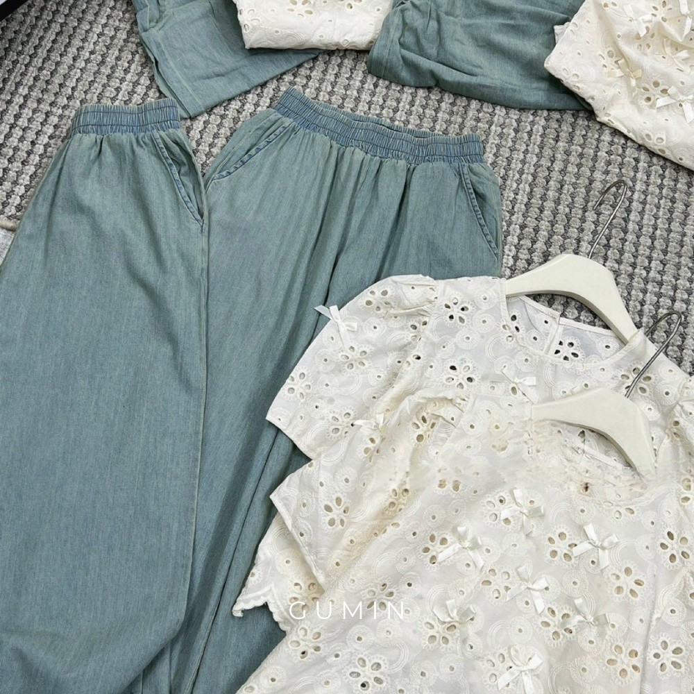 Set bộ áo ren GUMIN thiết kế áo phối ren hoa thêu đính kèm nơ và quần jean suông viền ren sang trọng thời thượng
