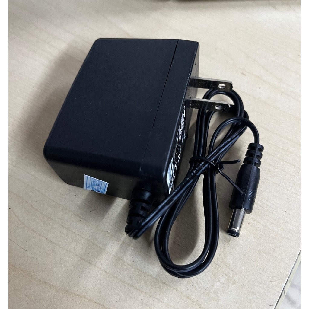 ADAPTER NGUỒN 5V 2A ĐẦU LỚN CHÂN TO jack to (LOẠI TỐT) DÙNG CHO CAMERA IP,HUB,BOX TV, MODEM, BỘ CHUYỂN QUANG AC BEL