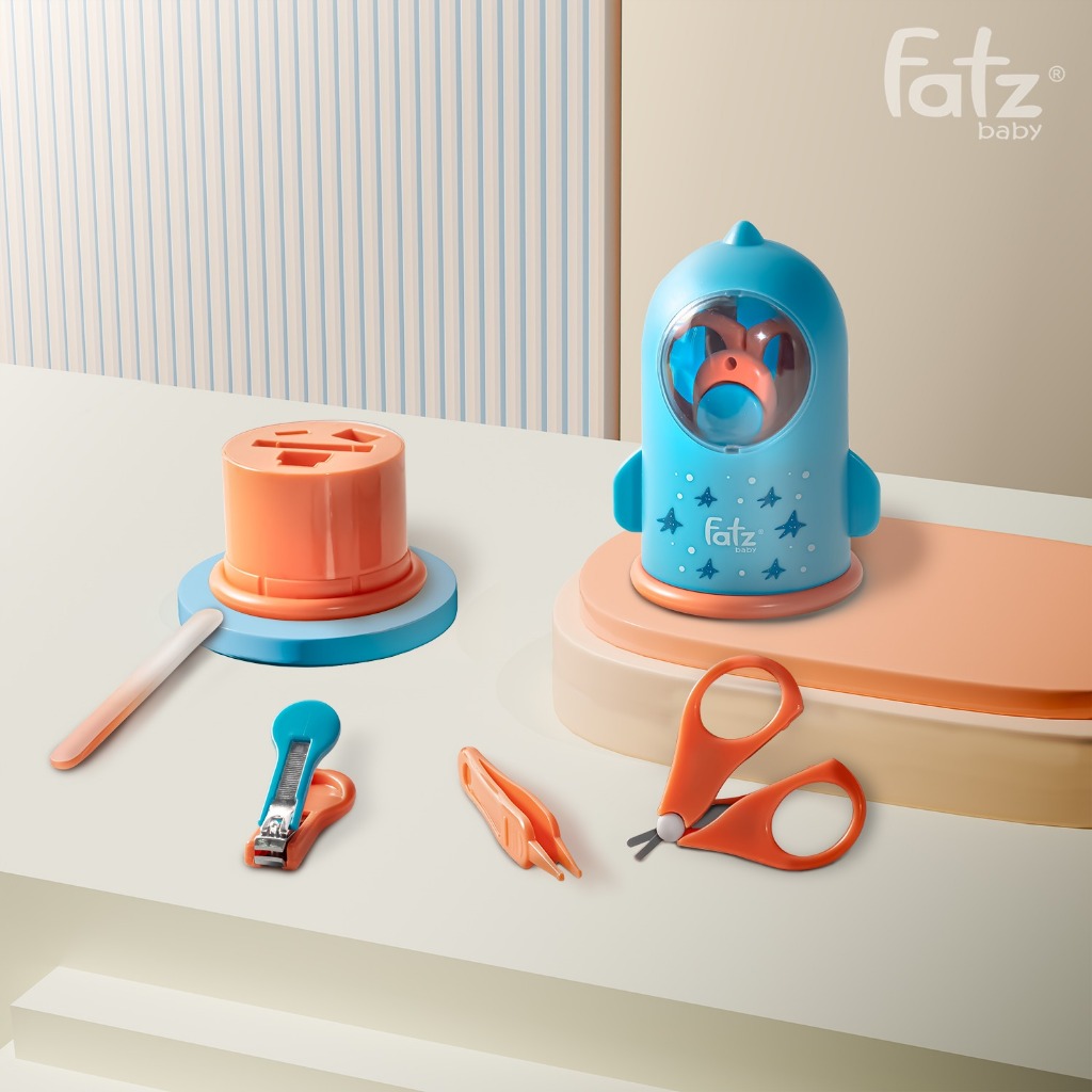 Ảnh Bộ dụng cụ cắt móng tay kèm nhíp cho bé FATZBABY FB8101SS 4 món (bấm móng tay, kéo cắt móng tay, rũa móng và nhíp) 2