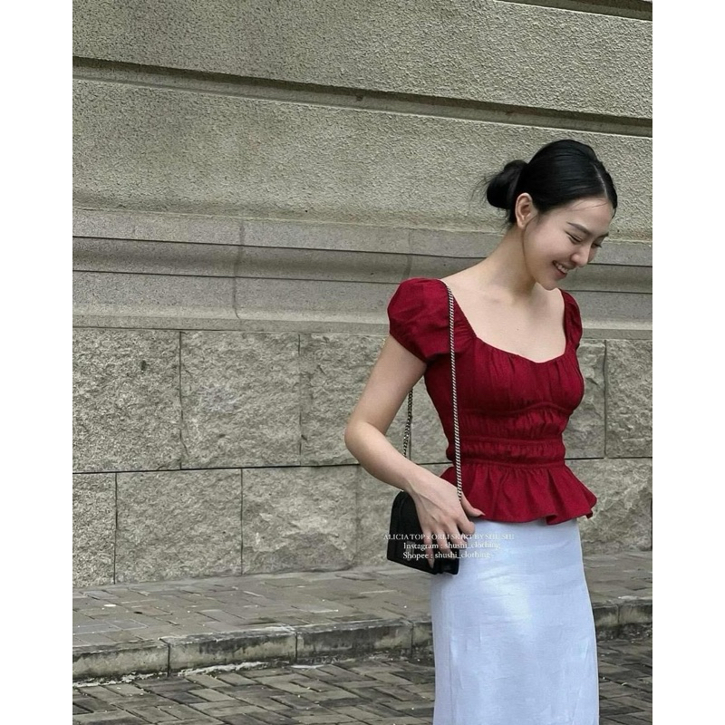 Áo linen tay bồng bo nhún ALICIA TOP