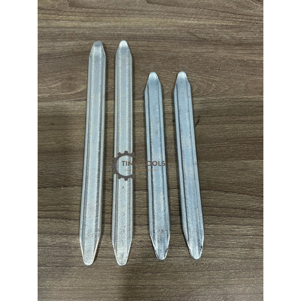 Cậy vỏ xe thân trơn 2T dài 20cm và 2T5 dài 25cm, nạy lốp, móc lốp xe máy xe đạp hàng Việt Nam