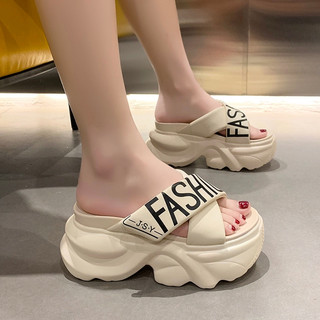 DÉP BM QUAI CHÉO IN CHỮ FASHION DÒNG CAO CẤP CXNX3 SHS3 QQ NN TT