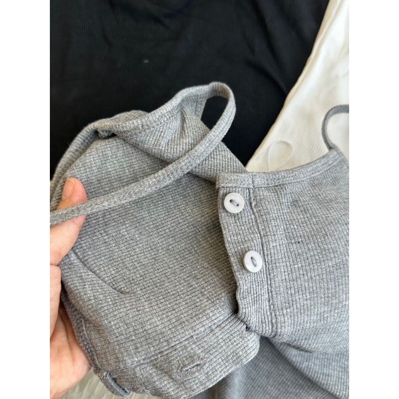 [KÈM MÚT NGỰC] áo hai dây phối cúc trước kèm mút ngực trong dáng ôm vạt bầu áo tank top 2 dây hottrend A191 SUTANO | BigBuy360 - bigbuy360.vn
