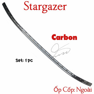 Ốp chống trầy cốp Trong, ngoài xe Hyundai Stargazer 2022, 2023, 2024, 2025 Vân Carbon cao cấp, sáng bóng