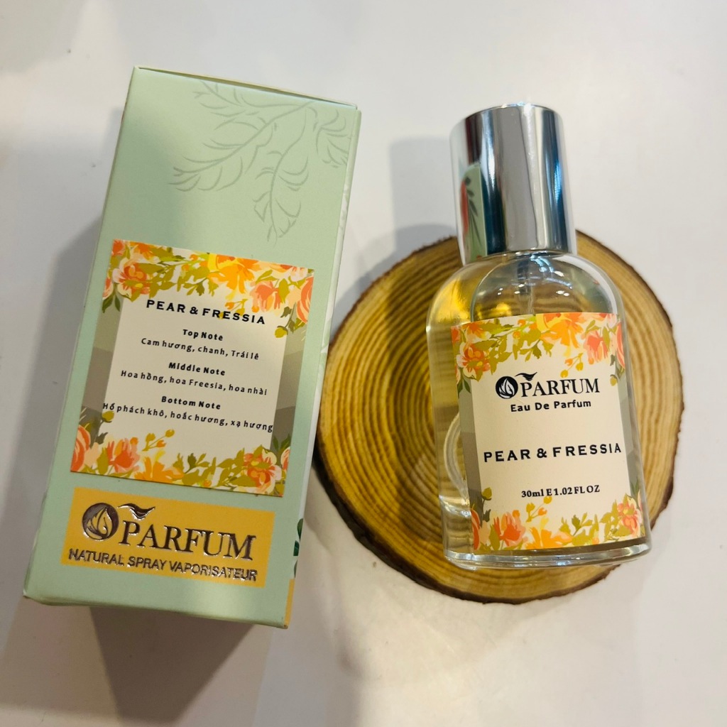 Xịt thơm vải hương nước hoa Niche English Pear & Fressia EDP | Oparfum