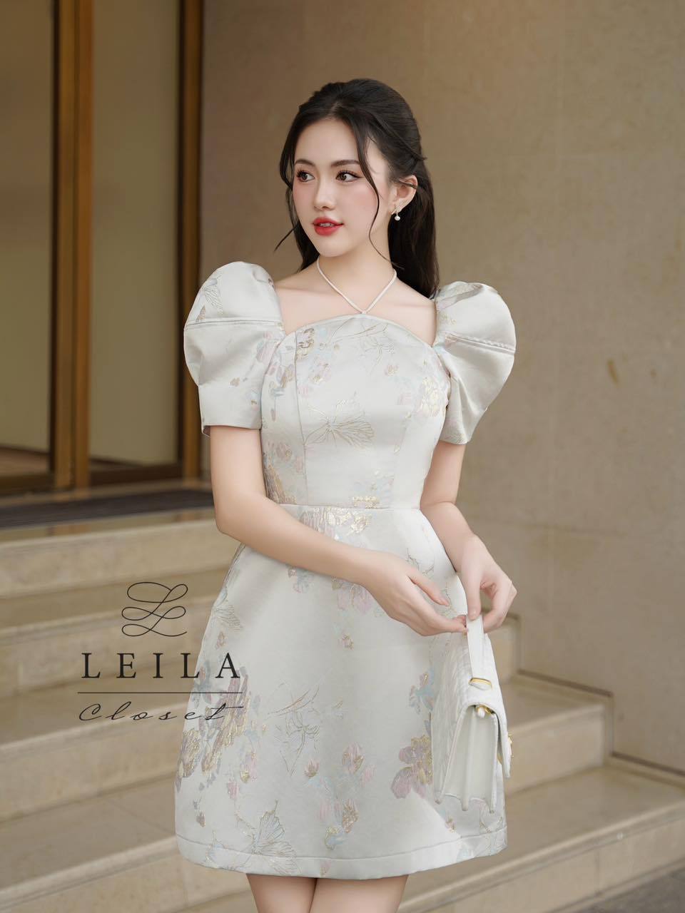 Ảnh LEILA CLOSET | Đầm gấm thiết kế Helen tay phồng cổ yếm 1