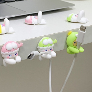 Set 2 Miếng Kẹp Dây Sạc Điện Thoại Họa Tiết Hoạt Hình Dễ Thương, Giá Đỡ Dây Sạc Điện Thoại iPad