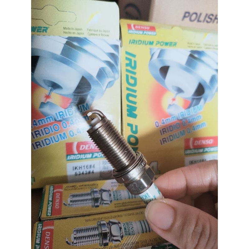 Bugi bạch kim Iridium Toyota Innova/Fortuner | Shopee Việt Nam
