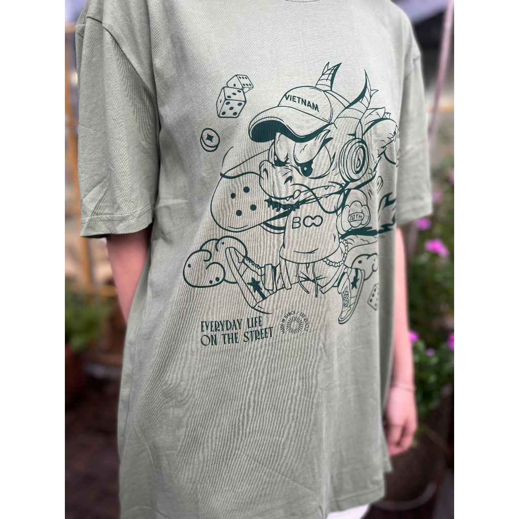 Ảnh Áo Thun BOO Unisex Regular In Graphic Rồng Trượt Ván Hoan Hỷ 20 Năm 4