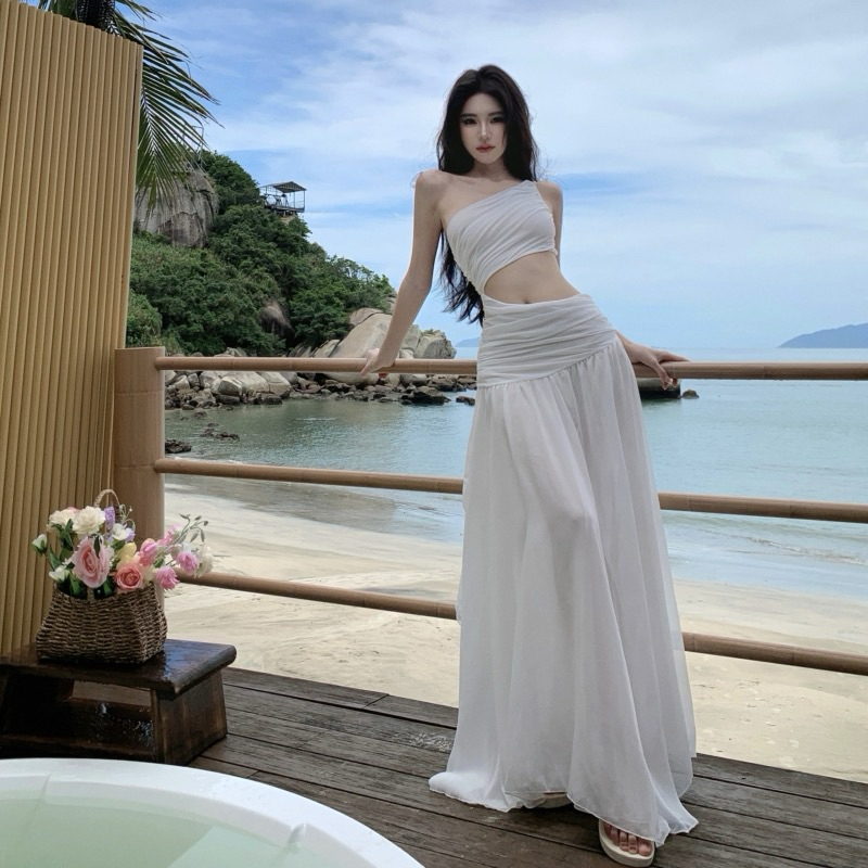 Đầm trễ vai trắng đi biển hở eo tôn dáng ( có màu đỏ )