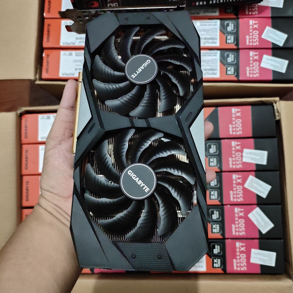 VGA Gigabyte RX 5500XT OC 8GB Fan cũ