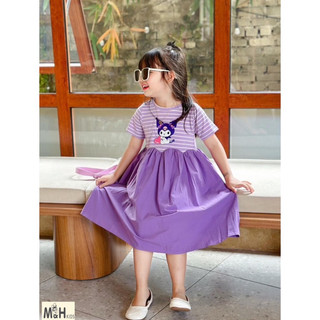 Váy bé gái, đầm bé gái hoạ tiết gấu dâu size 12-32kg vai cách điệu, quần áo trẻ em