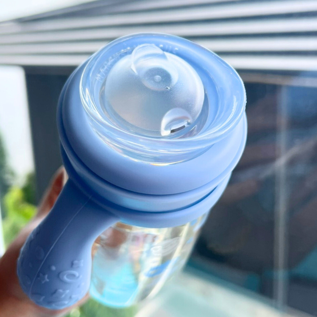 Ảnh Bình Tập Uống Chuyển Tiếp PPSU  Marcus & Marcus 300ml Cho Bé Từ 6 Tháng – Xanh 4