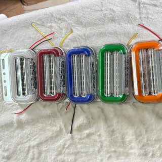 Đôi đèn sườn nháy, đèn sườn, đèn hông xe tải chữ C điện 12v và 24v. (Giá 1 đôi)