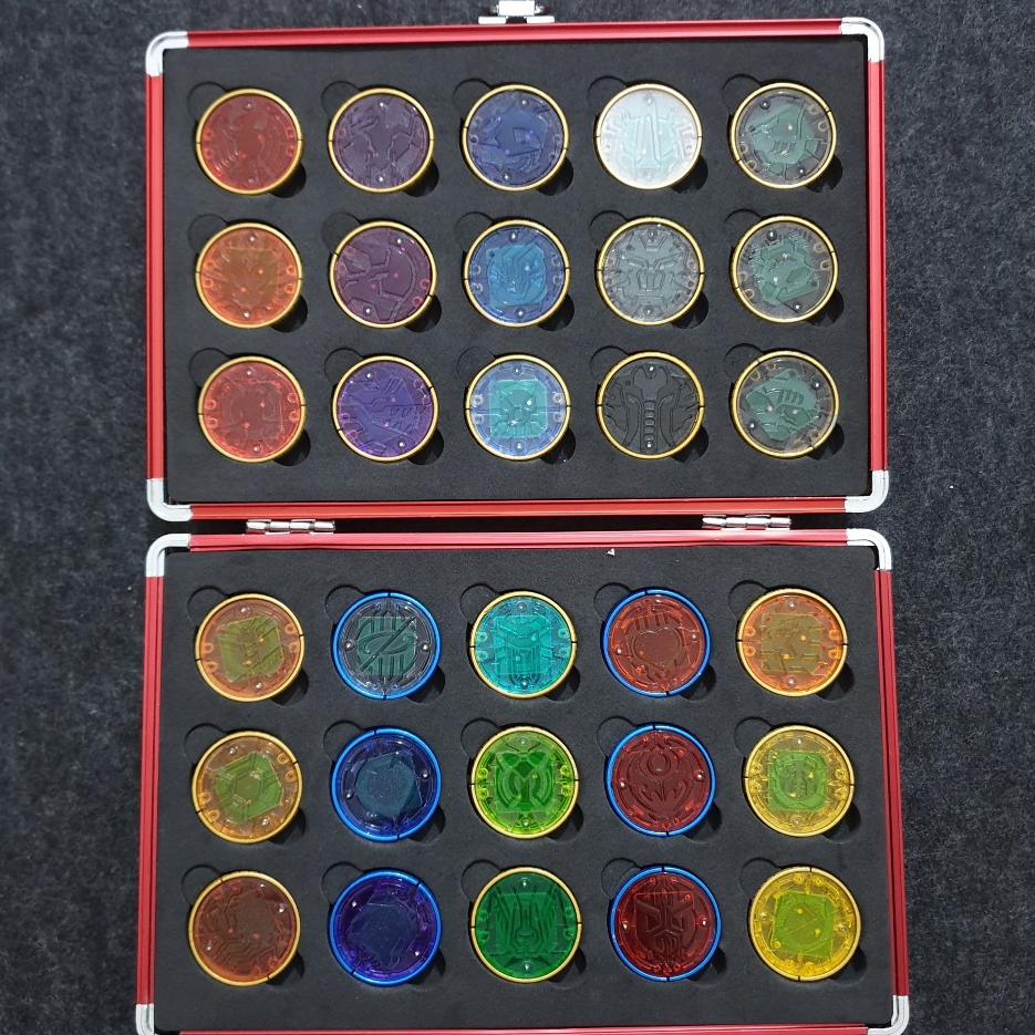Kamen Rider OOO 2010 | Đồ chơi Siêu Nhân Items Đồng Xu, Huy Hiệu, Medal ...