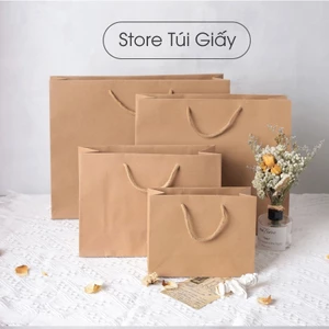 Hộp giấy mặt kính đựng gấu bông Babisu và Thiệp viết tay trái tim