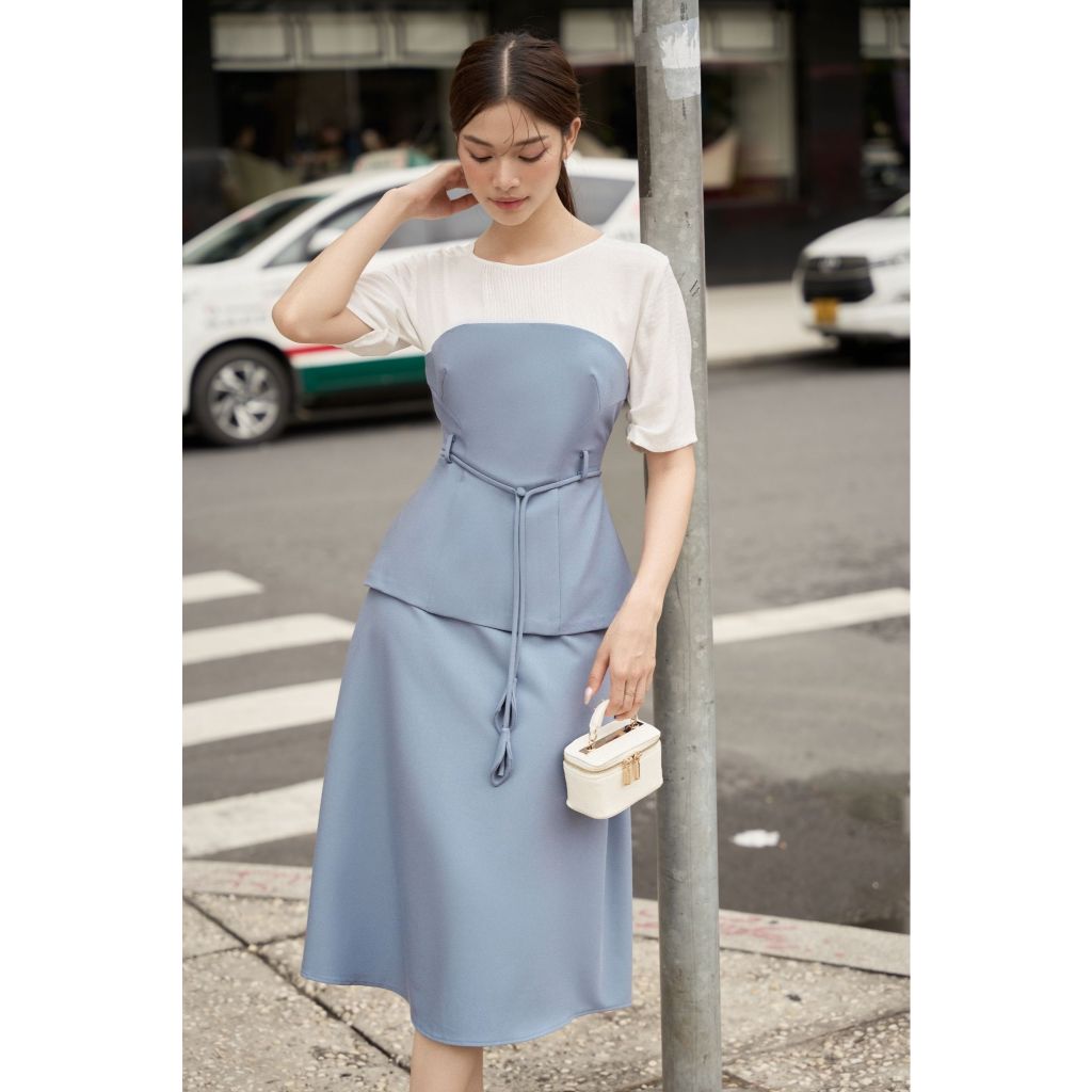 Vella Fashion đầm midi dáng peplum tay ngắn, váy dự tiệc thắt lưng hoa VD24045 - Size S