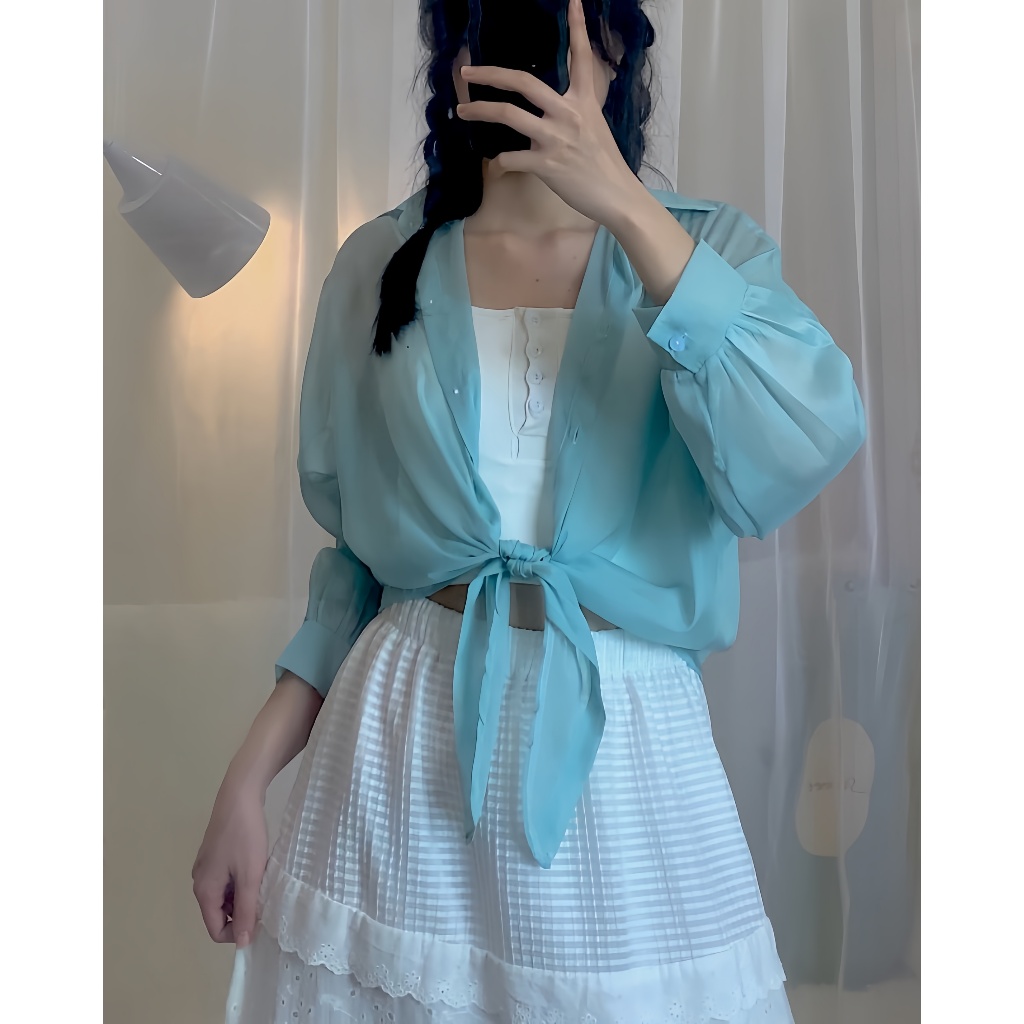 1 áo Xanh lơ ngắn